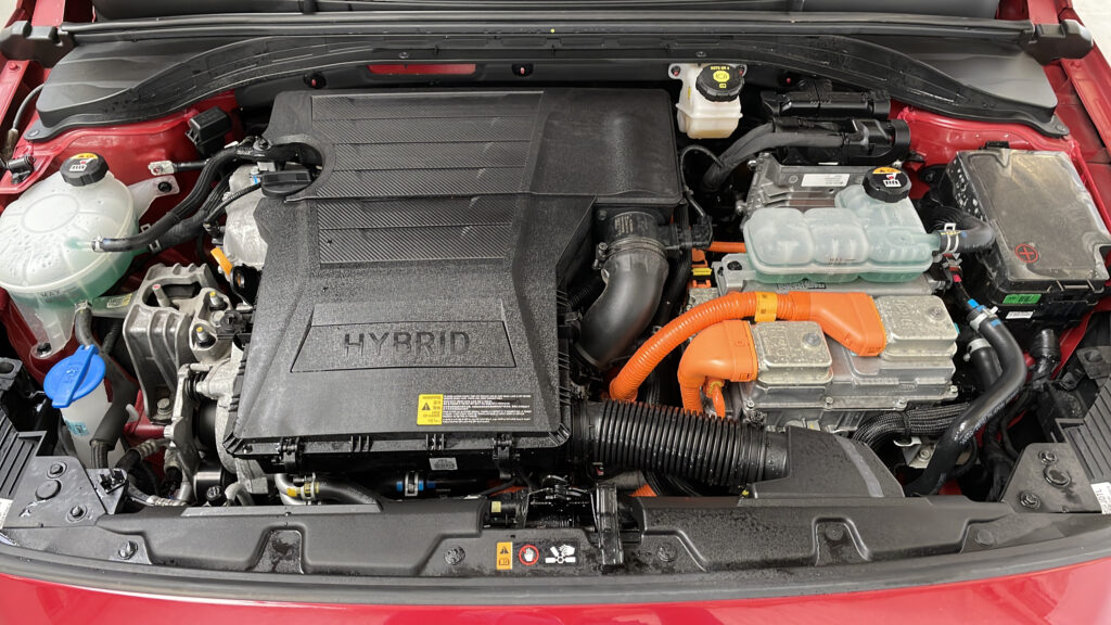 Hyundai Ioniq 1.6 GDi Premium Hybrid DCT