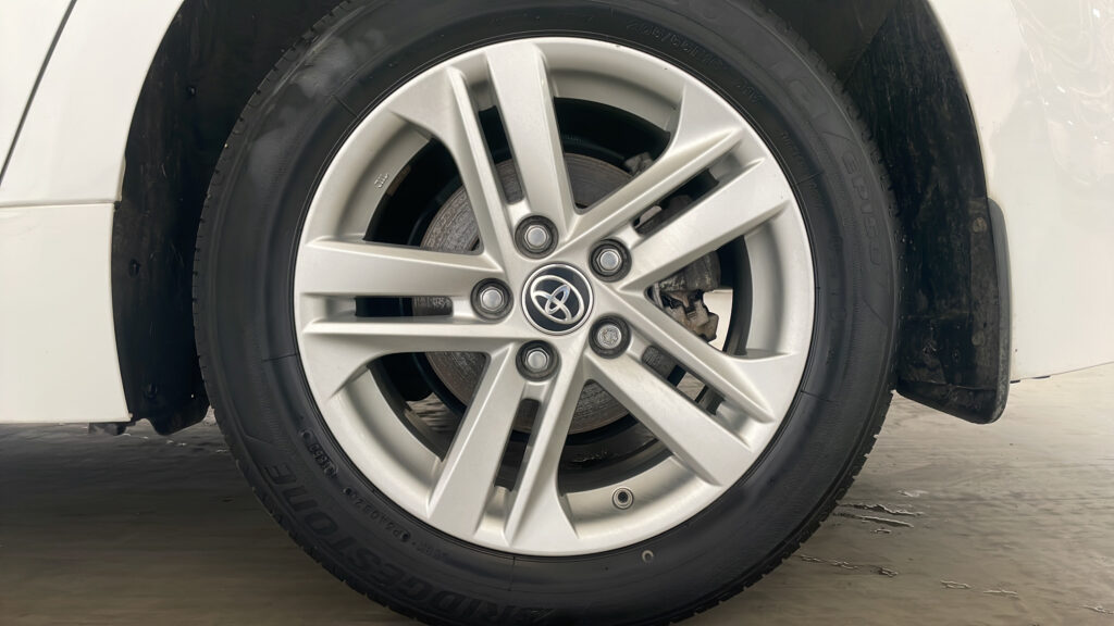 Toyota Corolla 1.8 Icon Hybrid