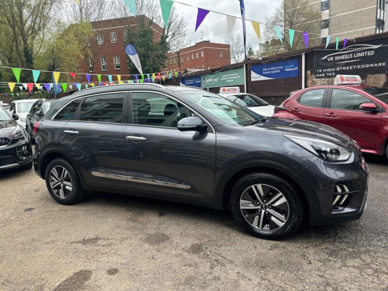 Kia Niro 1.6 GDi 8.9kWh 2 DCT 2020