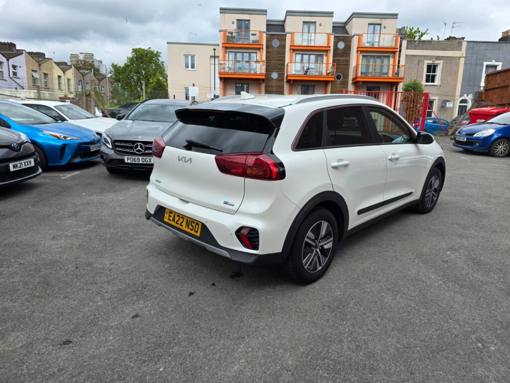 KIA Niro 1.6 GDi (104) Hybrid 2