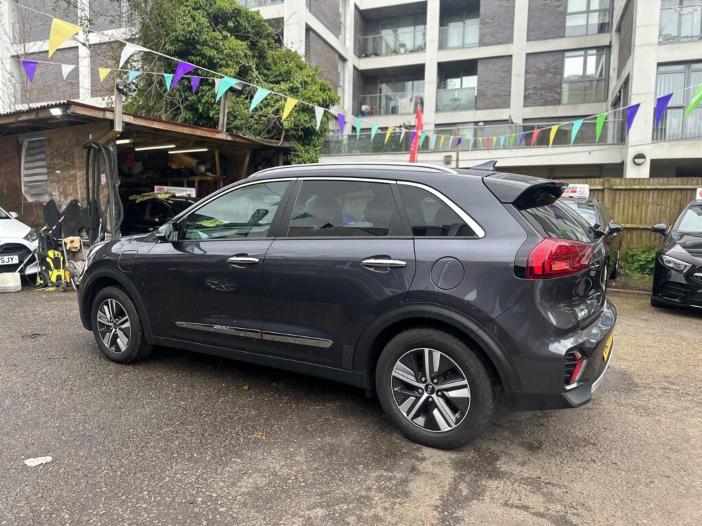 Kia Niro 1.6 GDi 2021