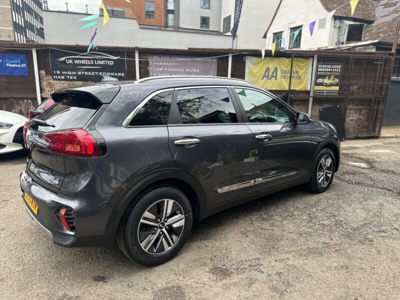 Kia Niro 1.6 GDi 8.9kWh 2 DCT 2020